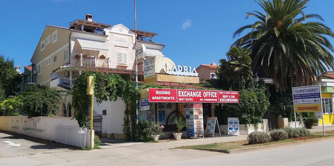 Rooms And Apartments Palma B&B Medulin Luaran gambar