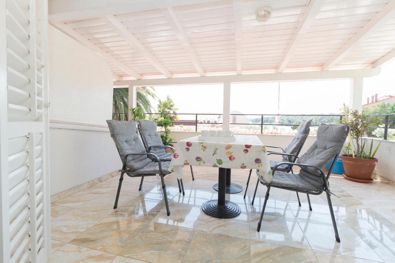 Rooms And Apartments Palma B&B Medulin Luaran gambar