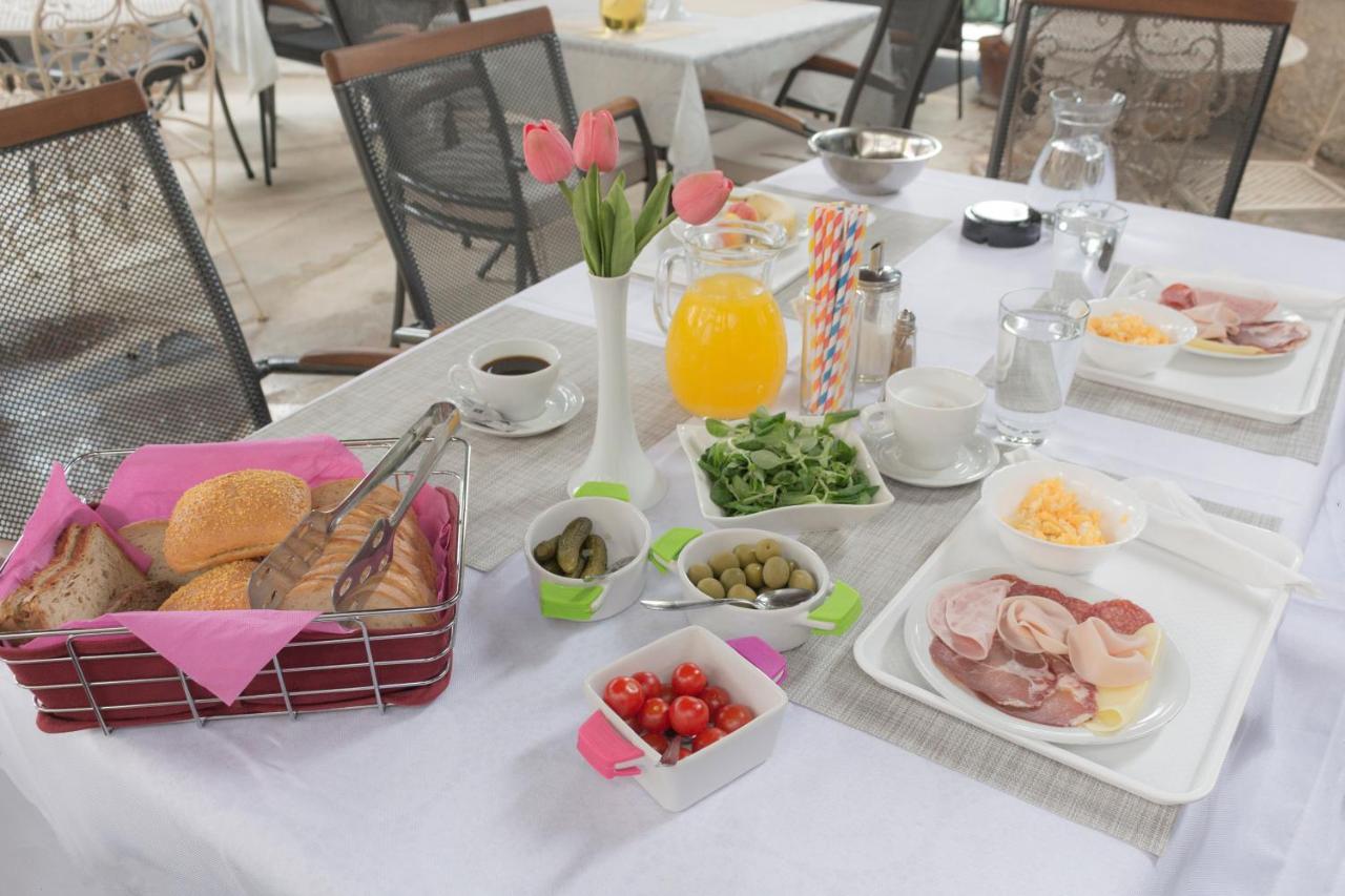 Rooms And Apartments Palma B&B Medulin Luaran gambar
