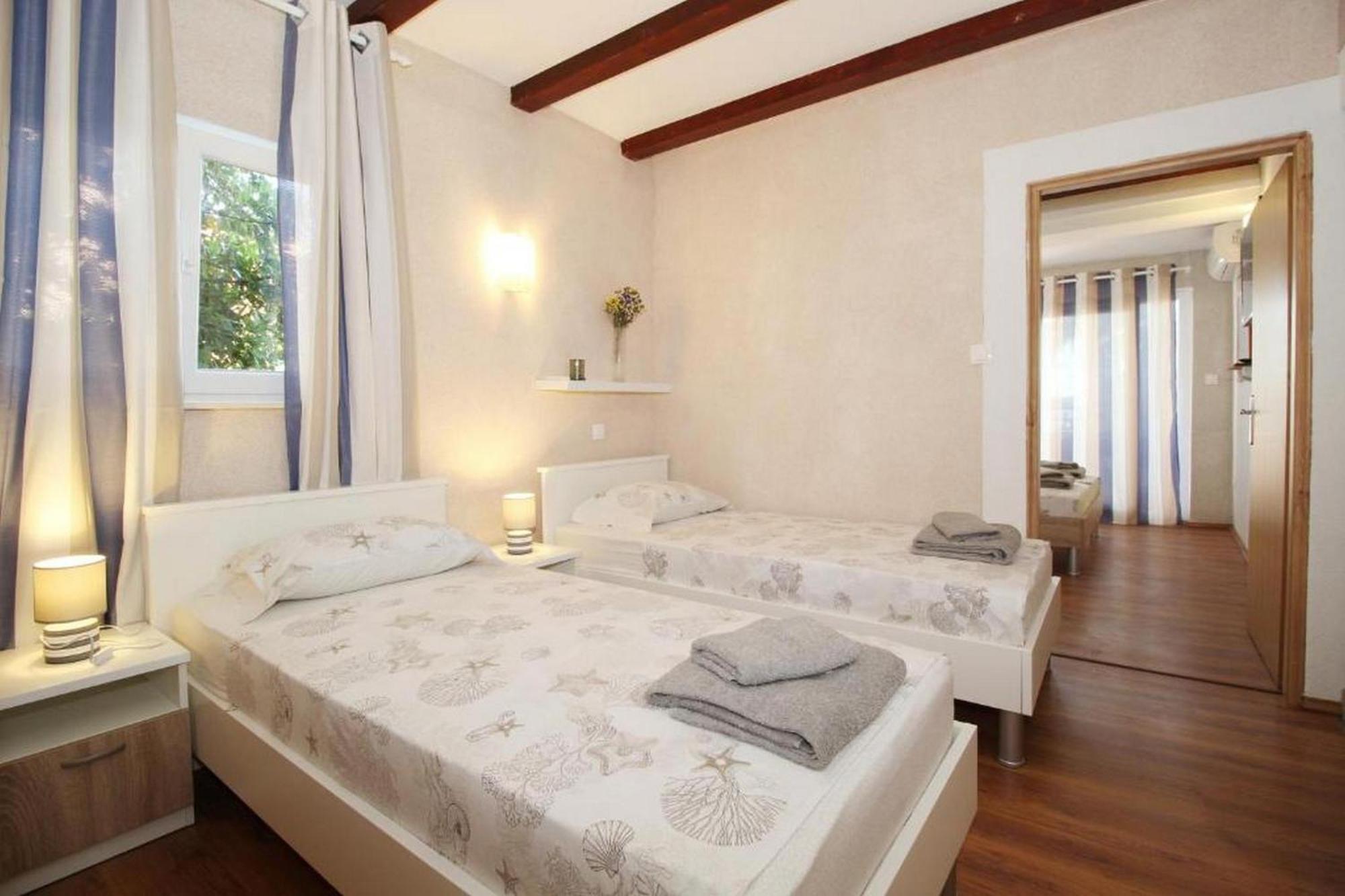 Rooms And Apartments Palma B&B Medulin Luaran gambar