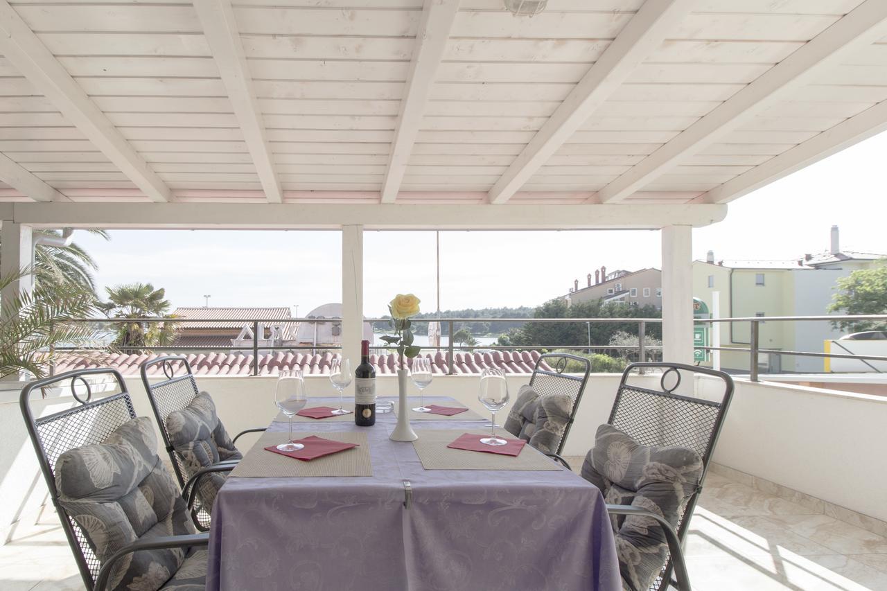 Rooms And Apartments Palma B&B Medulin Luaran gambar
